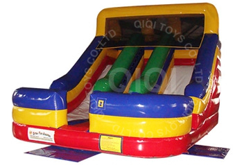 Classic double-lane inflatable slide