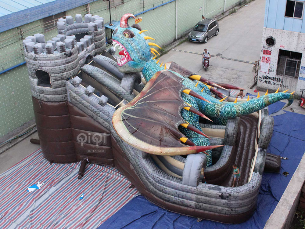 Legend- Fire Dragon Castle Giant Slide
